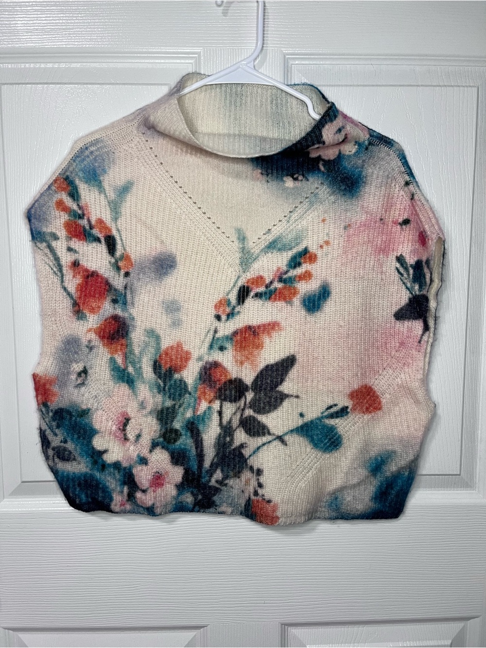 Anthropologie Floral Mock Neck Sleeveless Sweater 100% Cashmere Collection